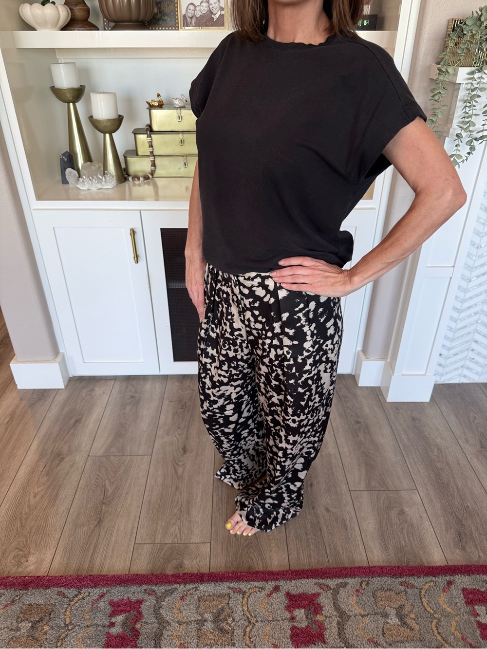 Banana Republic Black and Cream Printed Wide-Leg Pants NWT